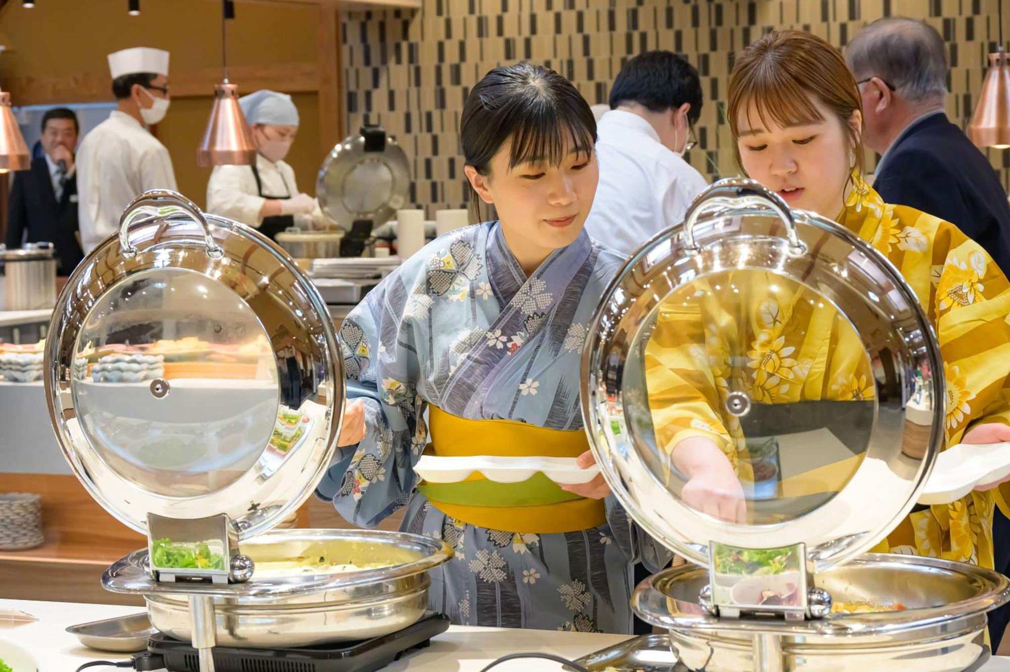 Senkeien Tsukioka Hotel Kaminoyama Eksteriør billede