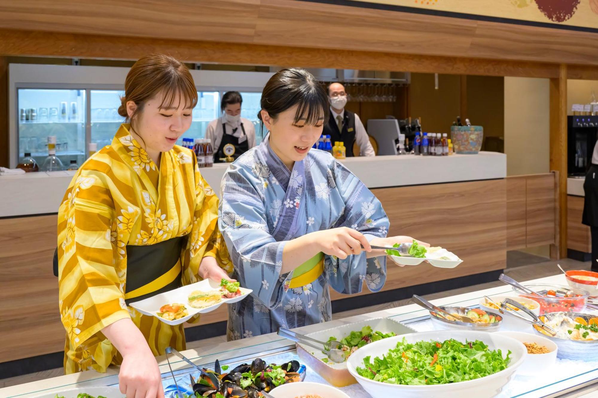Senkeien Tsukioka Hotel Kaminoyama Eksteriør billede