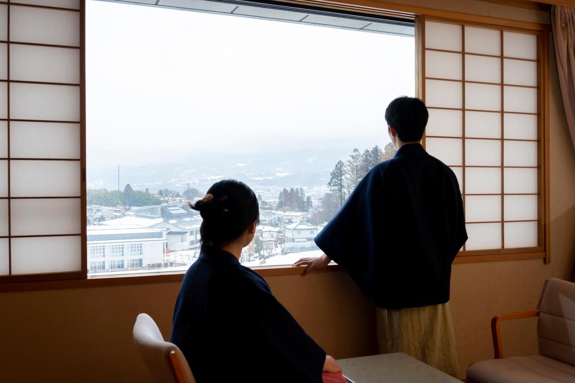 Senkeien Tsukioka Hotel Kaminoyama Eksteriør billede